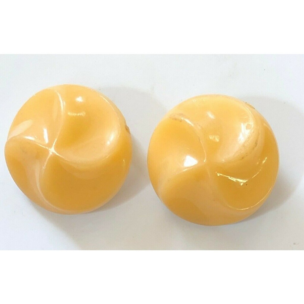 Vintage West Germany Lucite Butterscotch Creme Clip On Earrings 27$